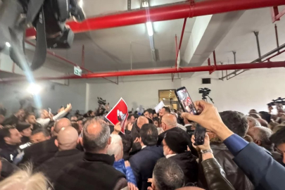 Bursa Büyükşehir binasında gerginlik!