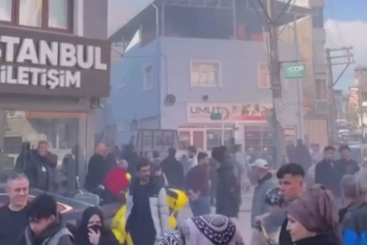 Bursa'da çatı katında korkutan yangın… Mahalleli sokağa döküldü