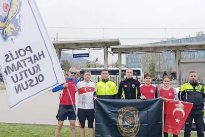 Bursa'da maratoncular Polis Haftası için koştu