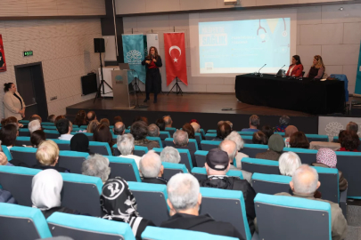 Nilüfer'de 'Parkinsonla Yaşamak' masaya yatırıldı