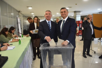 Uludağ Otomotiv Endüstrisi İhracatçıları Birliği'nin yeni dönemdeki başkanı belli oldu