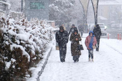 14 il için "sarı" uyarı: Kuvvetli yağışa dikkat