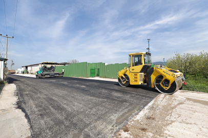 Bursa’da ulaşım atağı: Gürsu’da yollar yenileniyor