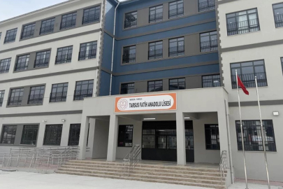 Mersin'de bir lise öğrencisi silahla yakalandı