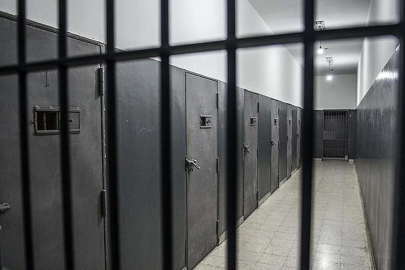 Konya'da eşini bıçakla öldüren kadının cezası belli oldu