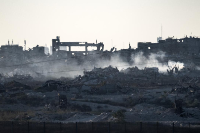 Gazze'de düğün hazırlığı için yola çıkan iki kardeş İsrail saldırısında yaşamını yitirdi