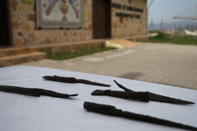 Hadrianopolis Antik Kenti'nde 1500 yıllık bıçaklar gün yüzüne çıkarıldı