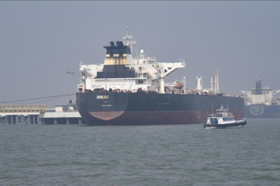 Lübnan ateşkesi 'Boğaz'da kapıları açtı: Petrol sert düştü