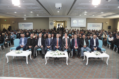 TUSAŞ yöneticisinden gençlere: Kendi hikâyenizi yazın
