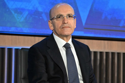 Bakan Şimşek: Ne komşularımızdan ne de küresel tedarik zincirlerinden kopabiliriz