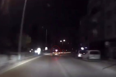 Ticari taksinin çarptığı genç kız hayatını kaybetti: Feci kaza kamerada