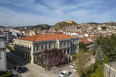 Anadolu’nun ilk devlet lisesi 141 yıldır eğitim veriyor