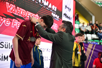 Bursa Yıldırım'da boks rüzgarı