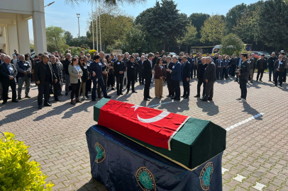 Akademisyen Doğan Yavaş, Bursa'da dualarla uğurlandı