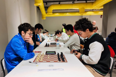 Bursa Büyükşehir Belediyesporlu satranççılar başarıya doymadı