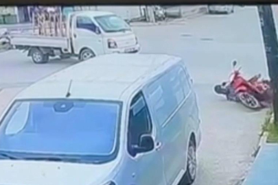 Bursa'da kamyonet ile motosiklet çarpıştı: 1 yaralı