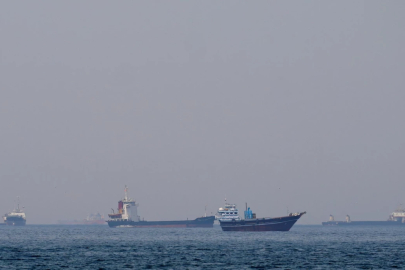 İran: ABD'nin deniz ablukası kalkarsa İslamabad'da görüşme gerçekleşebilir