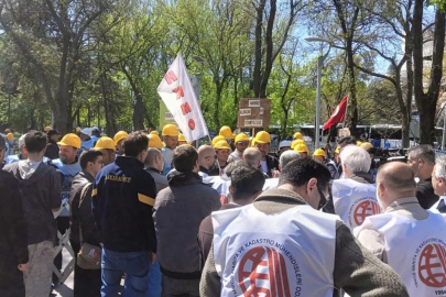 5 aydır maaş alamayan maden işçilerinin açlık grevi eylemi 6. gününde devam ediyor