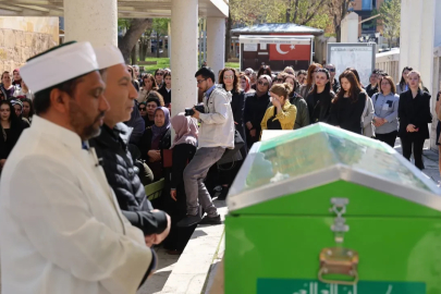 İnanması güç ama gerçek! Manavdan alınan çilek 2,5 yaşındaki çocuğu hayattan koparttı