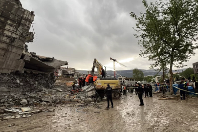 Yıkımda korkunç kaza! Enkaz altında kaldı