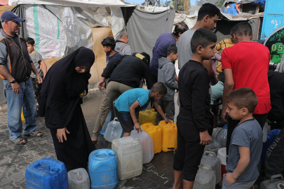 MSF: İsrail'in Gazze'de suyu kasıtlı olarak engellemesi soykırımın bir parçası