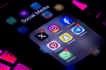 Sosyal medya düzenlemesi geliyor! Bakan tarih verdi...