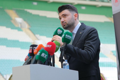 Bursaspor Başkanı Enes Çelik’e kritik ziyaret! Sakaryaspor’dan Bursa çıkarması