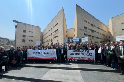 Hukuk camiası Bursa'da genç avukat için adalet yürüyüşü düzenlendi