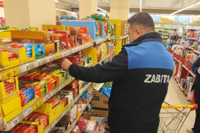 Bursa'da zabıta ekiplerinden bakkal ve marketlere denetim