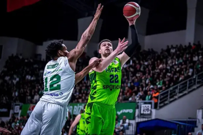 Başkan Enes Çelik’ten basketbolda birlik çağrısı: “Bursa tek takım olmalı”