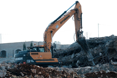 İşgalci İsrail, Doğu Kudüs'te Filistinlilere ait 50 dükkanı yıkacak