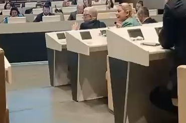 Nilüfer Meclisi’nde “AKP” tartışması! AK Partili üyeler salonu terk etti