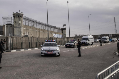 Haaretz: İsrail, 7 Ekim sonrası ilk kez Kızılhaç'a Filistinlilerin tutulduğu cezaevlerini ziyaret izni verecek