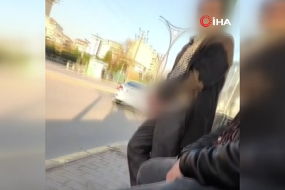 Otobüs durağında mide bulandıran olay! Genç kadının kayda aldığı şahıs tahliye edildi