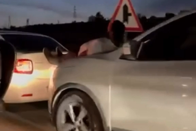 Bursa’da pes dedirten görüntü: Aracı itmek için insan kullandı