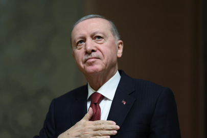 Cumhurbaşkanı Erdoğan'dan Dursun Özbek ile Okan Buruk'a tebrik telefonu