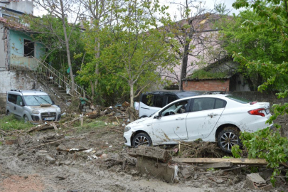 AFAD: Sel ve su baskınları yaşanan illerde zarar tespit çalışmaları başlatıldı