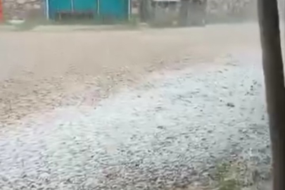 Bursa’da ceviz büyüklüğünde dolu yağdı