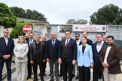 CHP Genel Başkan Yardımcısı Karasu, Mustafa Bozbey'i cezaevinde ziyaret etti