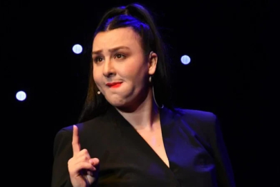 Komedyen Yasemin Sakallıoğlu itirafta bulundu