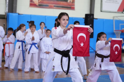 Yenişehir'de 19 Mayıs coşkusu sokaklara taştı!