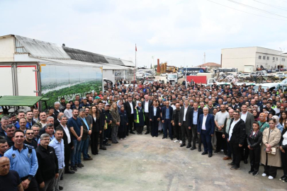 Karacabey Belediyesi personeli bayramlaştı