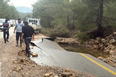 Bodrum'da içme suyu isale hattı patladı