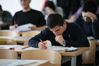 YKS adaylarına ücretsiz prova fırsatı: Dereceye girenlere ödül verilecek