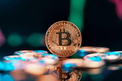 Bitcoin 2 ayın en düşük seviyesine geriledi