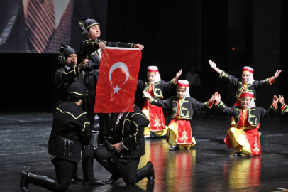 Bursa Büyükşehir’den ailelere özel sanat gecesi