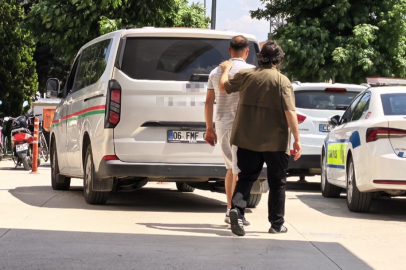 Bursa'da kazaya karışıp olay yerinden kaçan alkollü sürücü tutuklandı