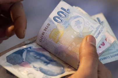 Haziran ayı yaşlı ve engelli aylıkları hesaplara yatırılıyor