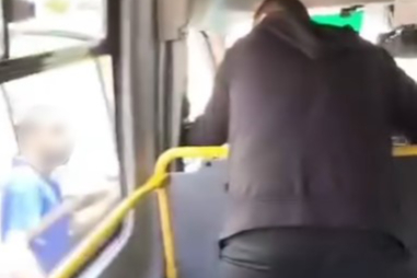 5 TL'lik eksik ödeme yüzünden minibüs karıştı