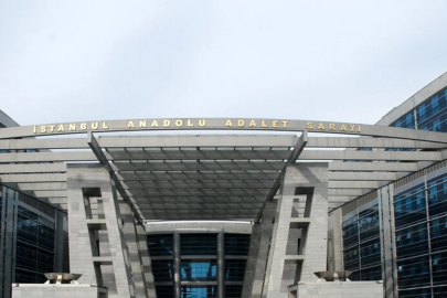 İstanbul merkezli "şike" operasyonunda yakalanan 82 şüpheli adliyede